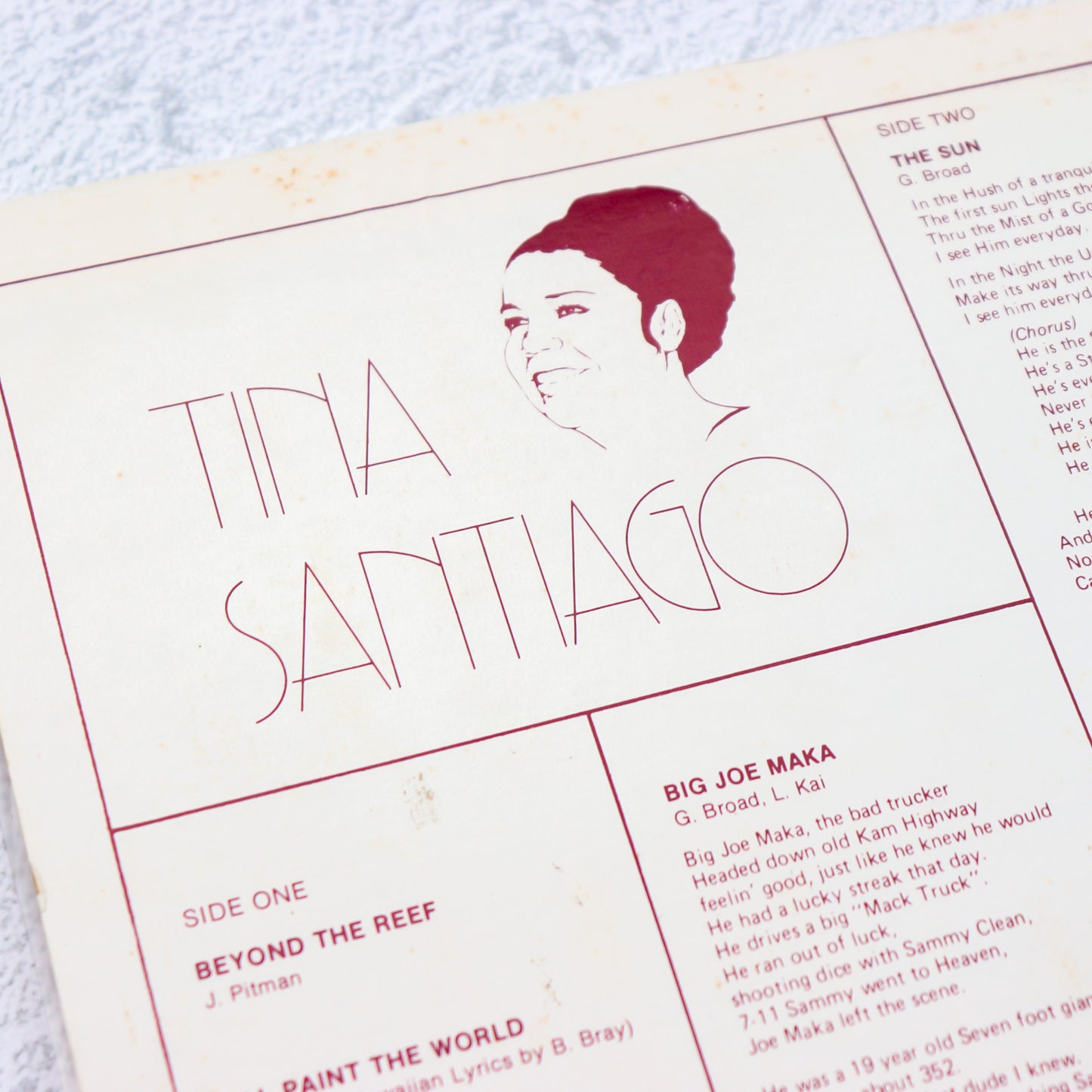 TINA SANTIAGO / S.T