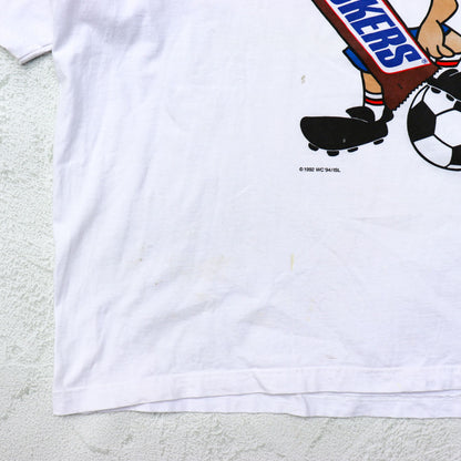 SNICKERS Tee