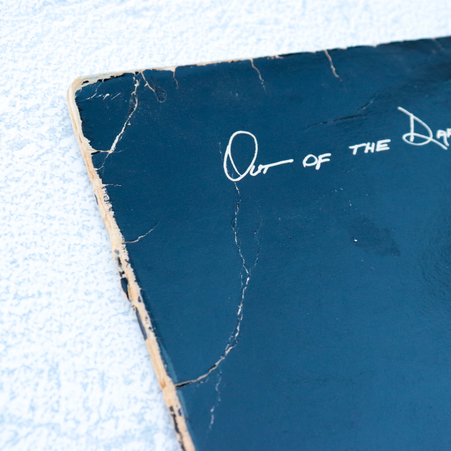 HAWAII / Out Of The Dark