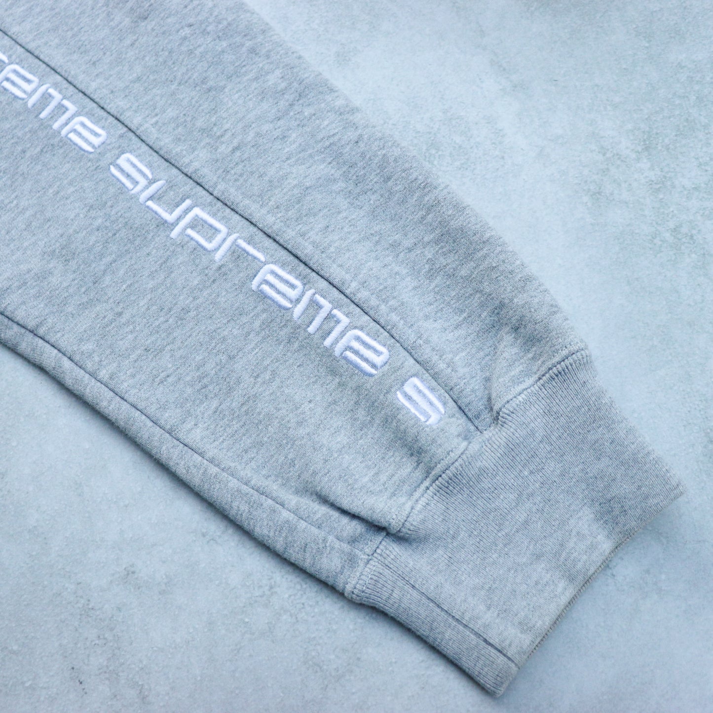 18AW Supreme Hooded Sweat