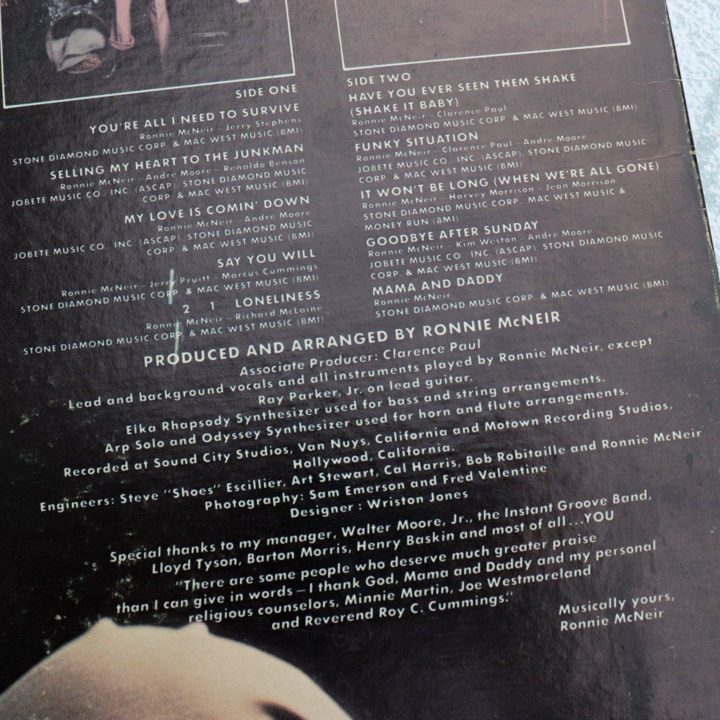 RONNIE MCNEIR / Love's Comin' Down