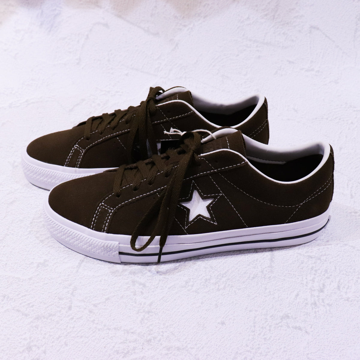 CONS One Star CC