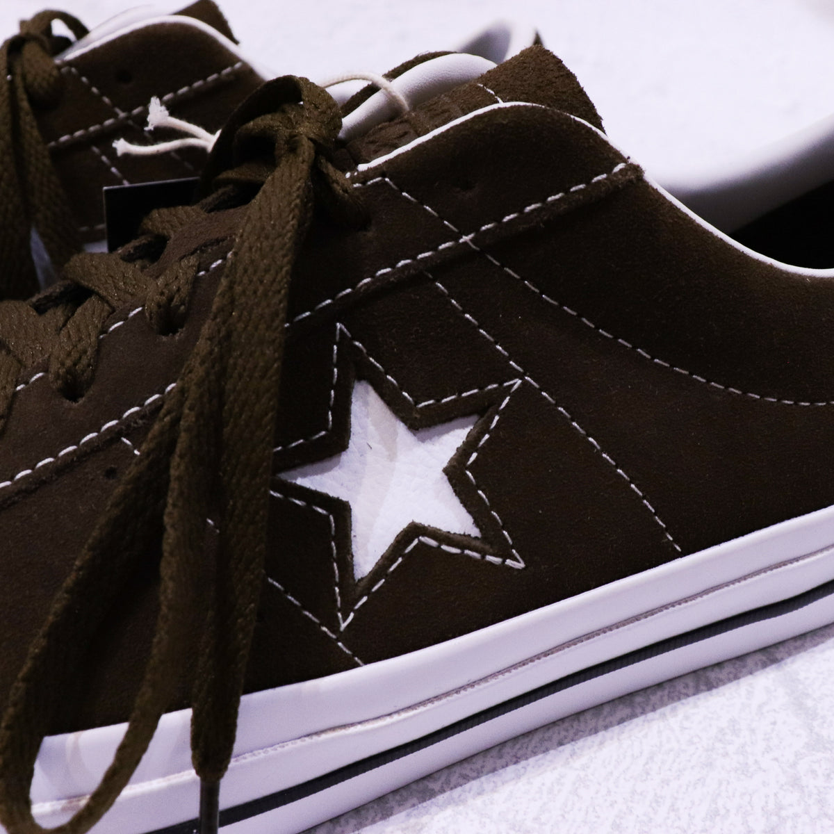 CONS One Star CC