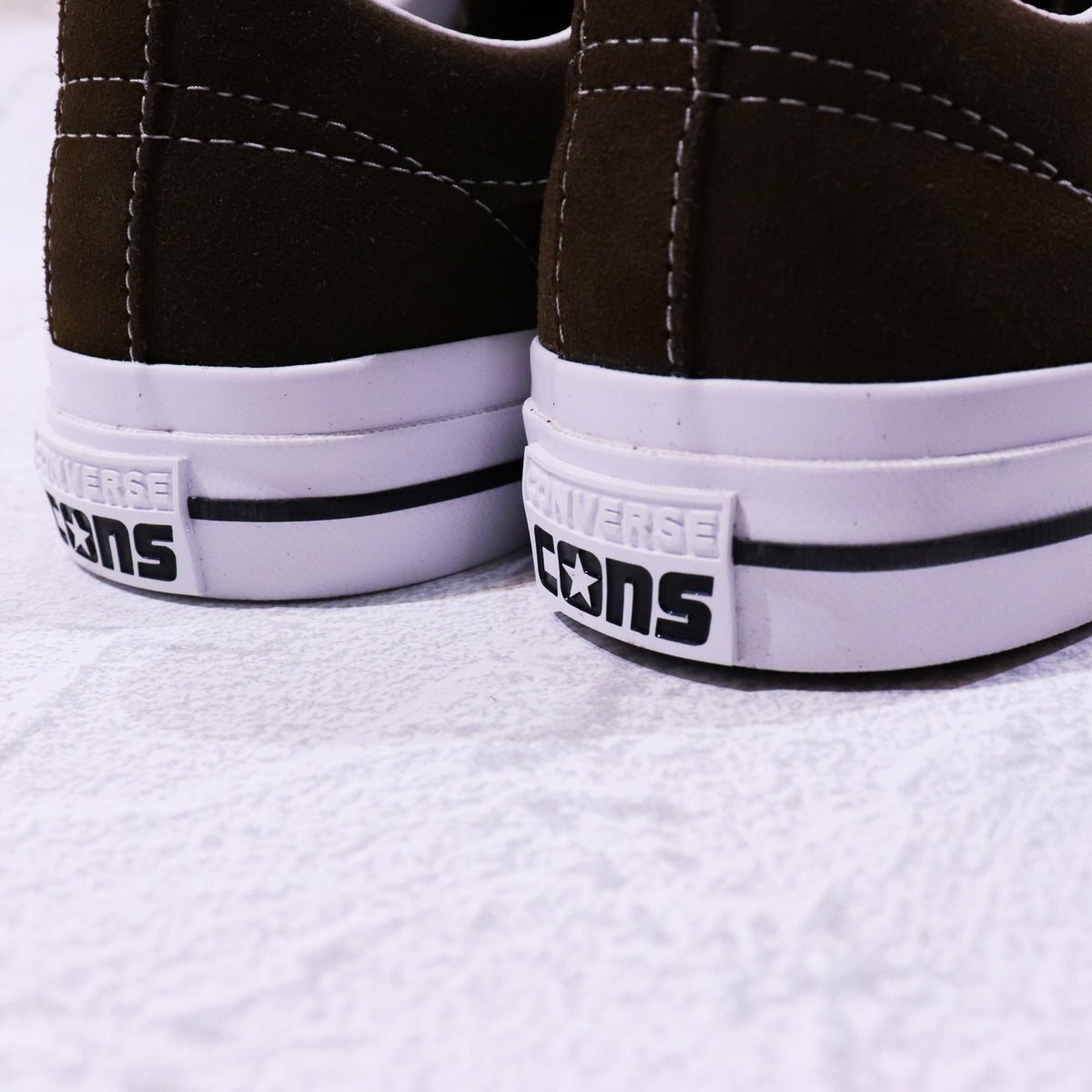 CONS One Star CC