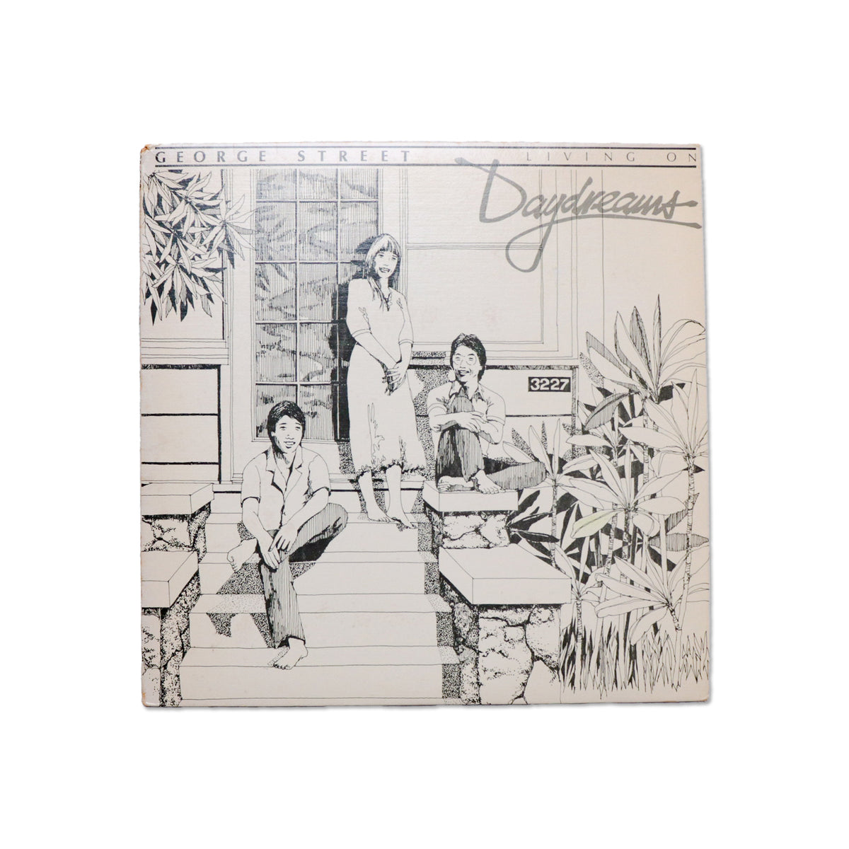 GEORGE STREET / Living On Daydreams