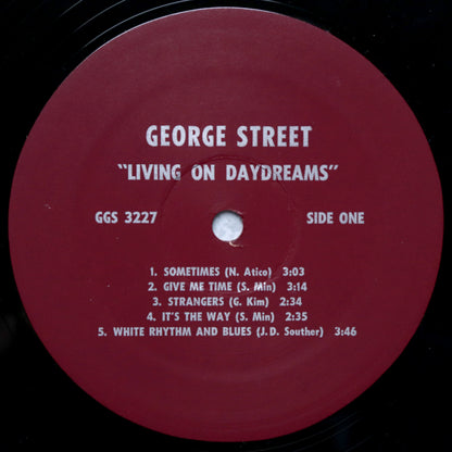 GEORGE STREET / Living On Daydreams
