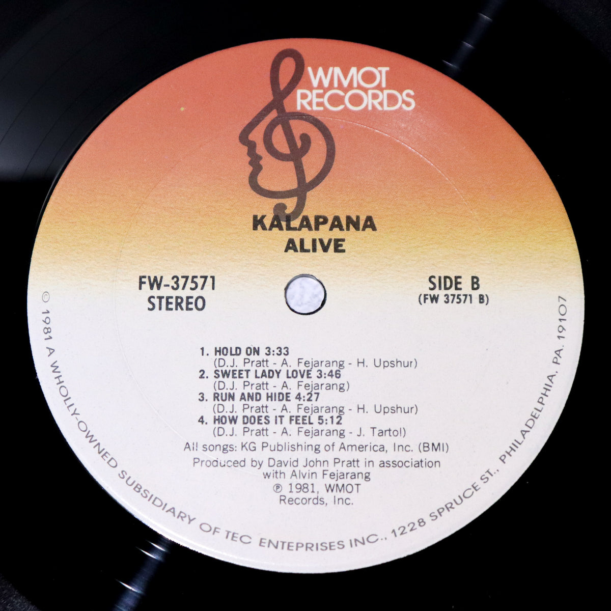KALAPANA / Alive